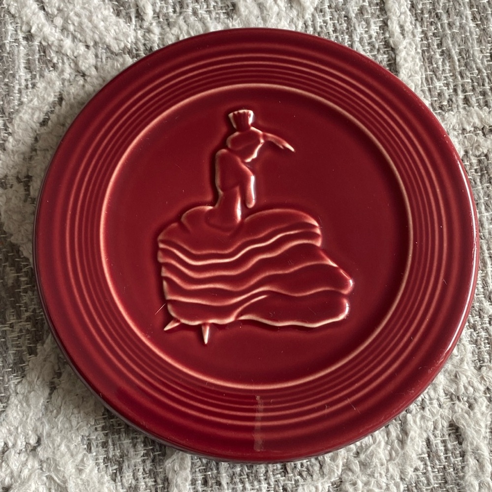 Fiesta ware  Cinnabar maroon trivet